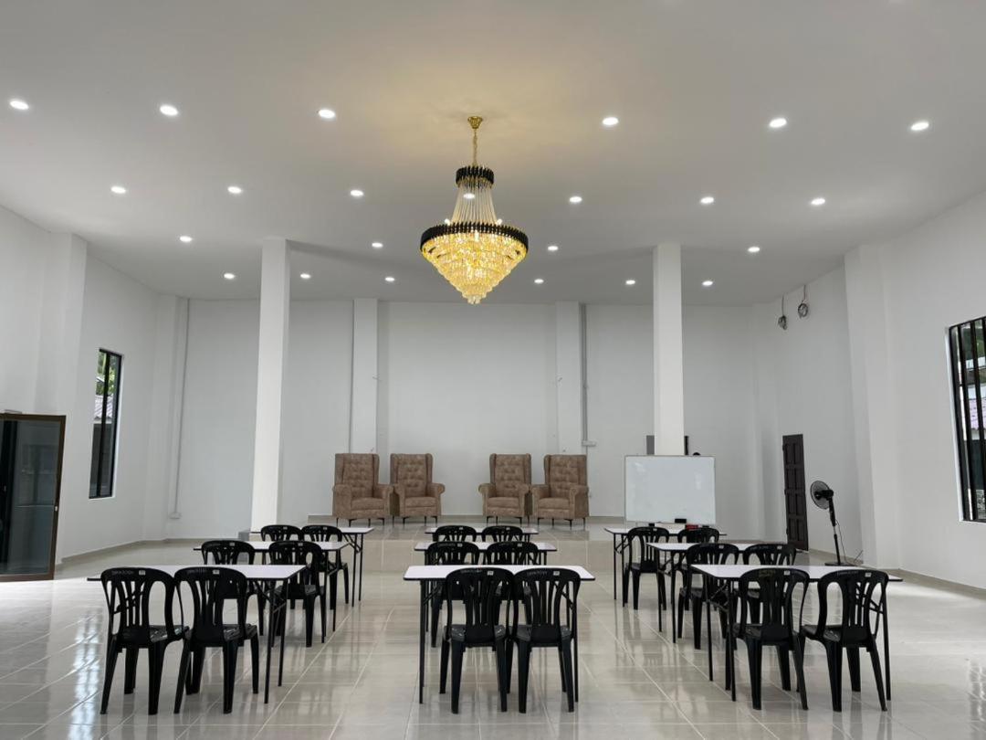 Dgeting Beach Resort Tumpat Экстерьер фото